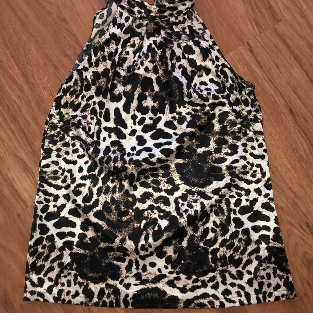 🌹 Sleeveless Halter